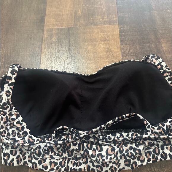 Albion Fit Leopard Uplift Swimsuit Top  Size Medium - Picture 5 of 6